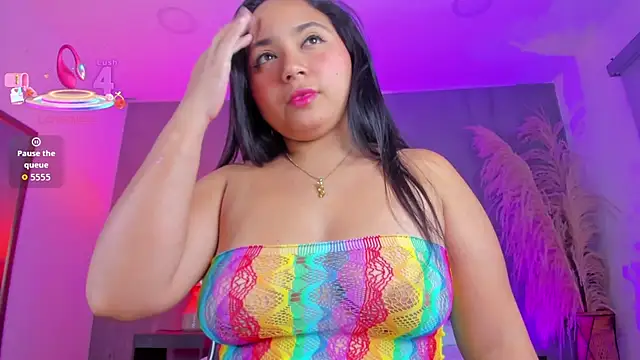 luccia smith online show from January 11, 2026, 2:40 am