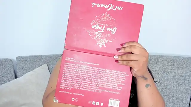 Snapshot of Sexxchubby chatting on September 8, 2025, 10:31 pm Sexxchubby online show from September 8, 2025, 10:31 pm