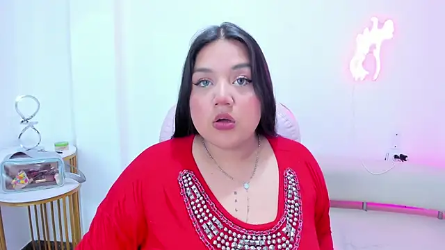 Snapshot of Sexxchubby chatting on October 5, 2025, 9:49 pm Sexxchubby online show from October 5, 2025, 9:49 pm