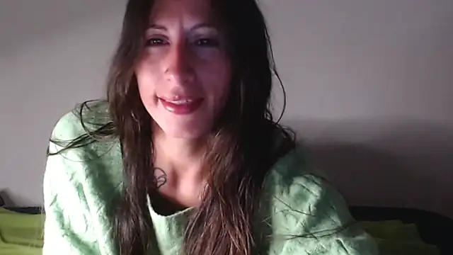 Snapshot of NathaSlave chatting on June 6, 2026, 7:57 am NathaSlave online show from June 6, 2026, 7:57 am