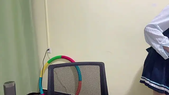 Nicole-13 online show from December 18, 2025, 12:31 pm