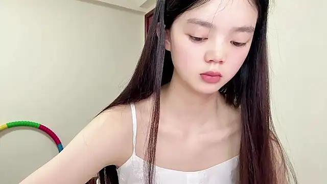 Nicole-13 online show from June 26, 2026, 11:54 pm