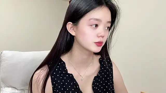 Nicole-13 online show from May 3, 2026, 12:42 pm