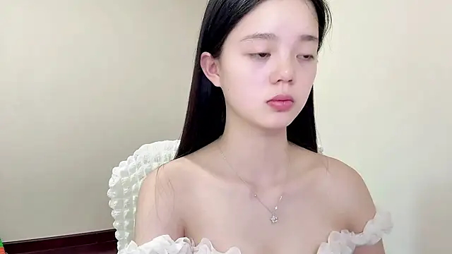 Nicole-13 online show from August 1, 2026, 11:47 pm