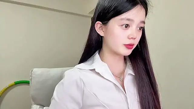 Nicole-13 online show from June 14, 2026, 2:07 pm