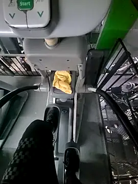 bebecito2780 online show from November 14, 2025, 11:41 pm