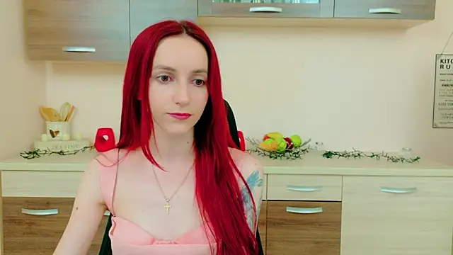 Snapshot of Julia_Jae chatting on June 19, 2026, 5:24 am Julia Jae online show from June 19, 2026, 5:24 am