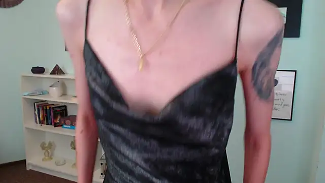 Julia Jae online show from December 1, 2025, 6:36 am