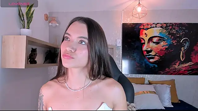aitana baker  online show from June 28, 2026, 4:19 am