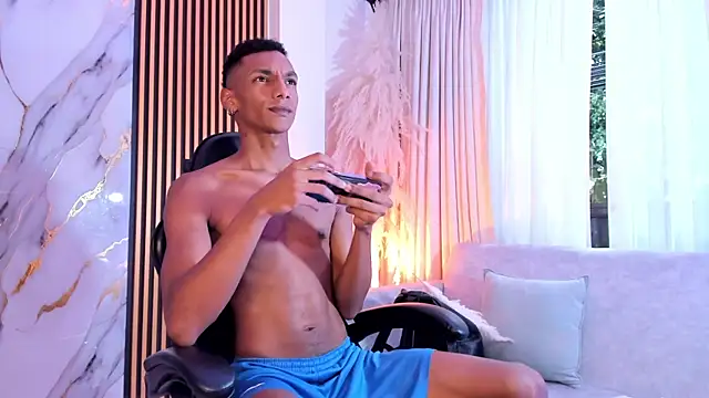 JulienSaint online show from September 27, 2025, 12:11 pm