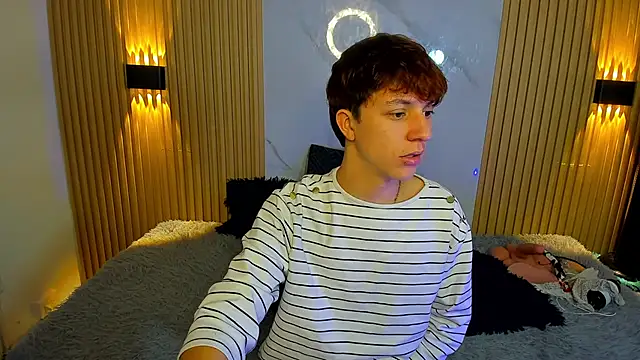 IM DAREN online show from September 28, 2025, 12:23 pm