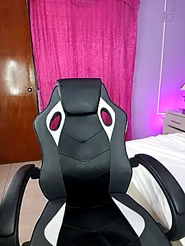 LunaaRosse online show from September 21, 2025, 10:04 pm