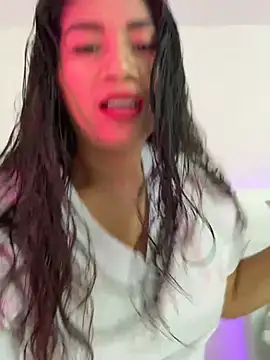 Ariana2017 online show from February 6, 2026, 10:28 pm