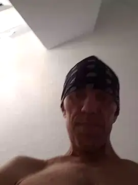 Snapshot of djcarey369159 chatting on October 4, 2025, 6:09 pm djcarey369159 online show from October 4, 2025, 6:09 pm