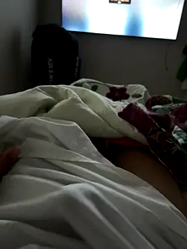 Snapshot of imed692 chatting on September 24, 2025, 8:32 am imed692 online show from September 24, 2025, 8:32 am