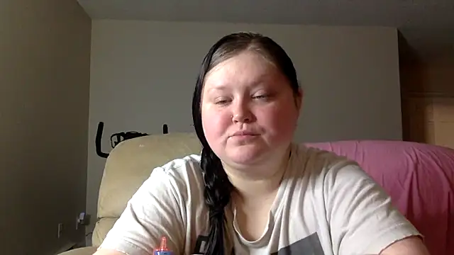 JJbaby1 online show from May 1, 2026, 10:31 am