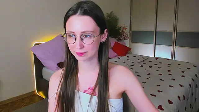 YourLovellyStory online show from April 29, 2026, 4:55 pm
