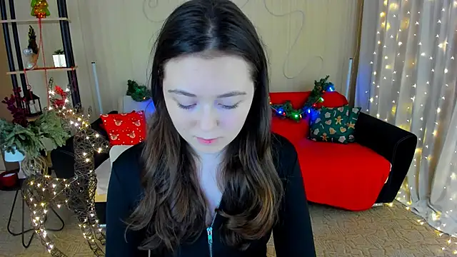 AlluringLookk online show from December 14, 2025, 5:18 pm