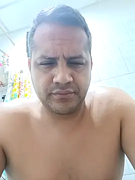 geimos36 online show from October 19, 2025, 6:21 pm