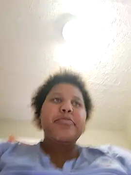 chocolate bella online show from September 30, 2025, 8:26 pm