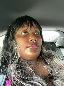 Snapshot of Cocomamii1 chatting on April 6, 2026, 5:25 pm Cocomamii1 online show from April 6, 2026, 5:25 pm