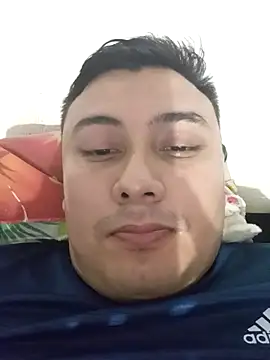 Snapshot of millanto chatting on February 16, 2026, 11:24 pm millanto online show from February 16, 2026, 11:24 pm