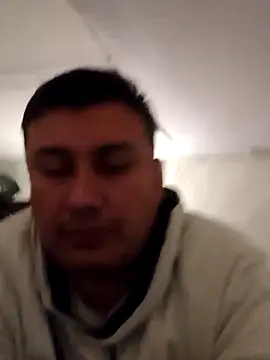 millanto online show from April 12, 2026, 3:43 am