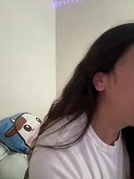 CharmingMaddie online show from June 9, 2026, 6:42 pm