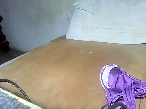 star ass online show from June 10, 2026, 7:48 pm