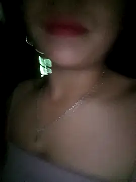 Snapshot of mphungsp chatting on October 18, 2025, 11:40 pm mphungsp online show from October 18, 2025, 11:40 pm