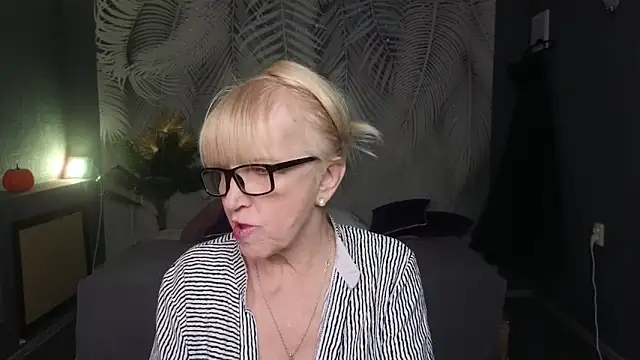 Sabina Ros online show from February 19, 2026, 7:38 am