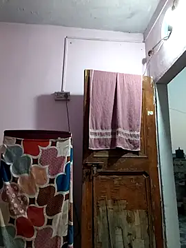 Love-pari077 online show from February 23, 2026, 1:07 am