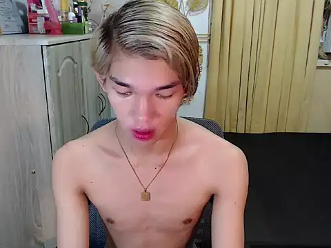 fuckerfriendsxx online show from June 5, 2026, 3:51 pm