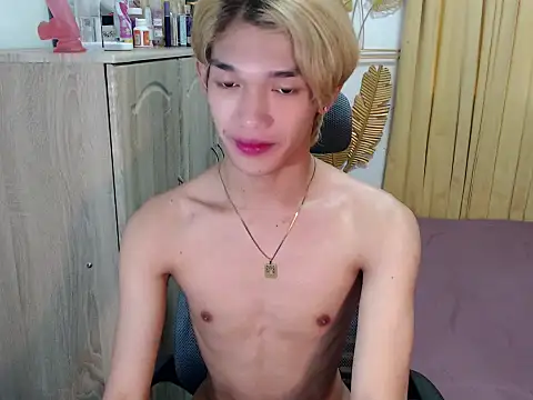 fuckerfriendsxx online show from June 16, 2026, 6:24 am
