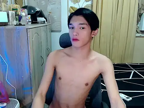 fuckerfriendsxx online show from August 2, 2026, 1:42 pm