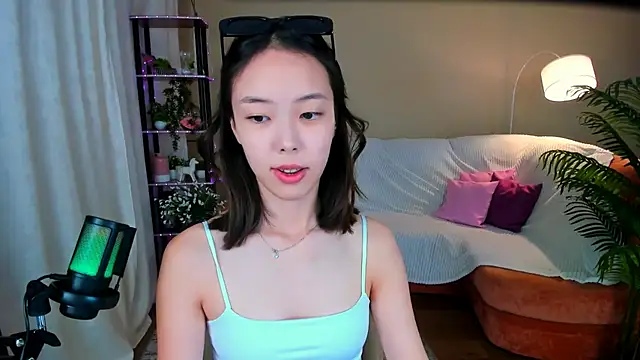 SoulHarmoonyy online show from September 10, 2025, 1:43 pm