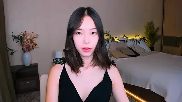 SoulHarmoonyy online show from September 16, 2025, 1:23 pm