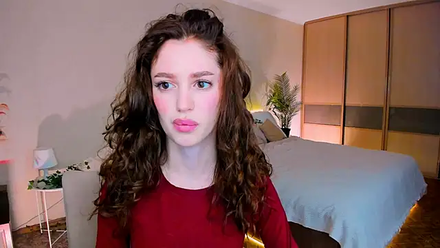 ChristinaConteeree online show from October 9, 2025, 1:22 pm