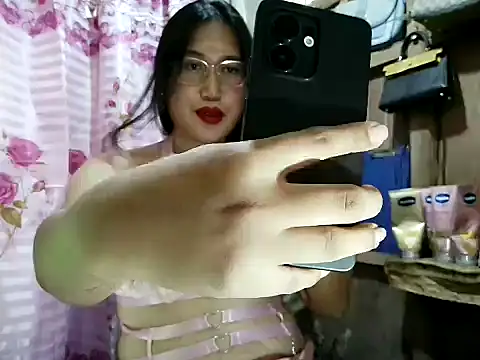 Romantic Sabrina online show from August 7, 2026, 1:55 am