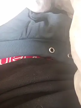 Snapshot of Hornyhrony chatting on December 20, 2025, 10:40 am Hornyhrony online show from December 20, 2025, 10:40 am