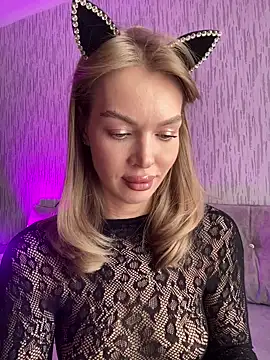 miss veroNika online show from May 1, 2026, 2:38 am