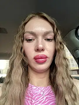 miss veroNika online show from July 19, 2026, 4:10 am