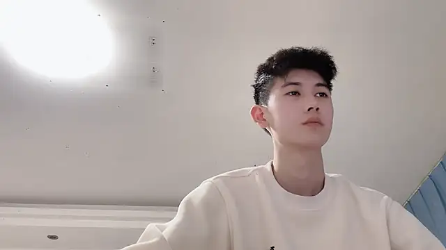 Snapshot of xiaojie2563 chatting on March 10, 2026, 11:03 am xiaojie2563 online show from March 10, 2026, 11:03 am