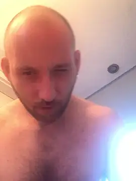 Nicobellich1989 online show from January 19, 2026, 2:21 pm