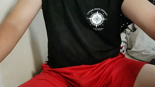 bigbb101011 online show from September 12, 2025, 11:26 pm