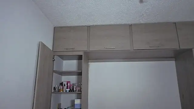 Snapshot of Candela___ chatting on February 22, 2026, 7:33 am Candela online show from February 22, 2026, 7:33 am