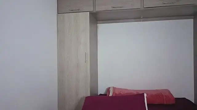 Snapshot of Candela___ chatting on March 21, 2026, 8:19 am Candela online show from March 21, 2026, 8:19 am