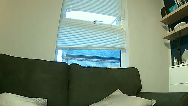 ASAIN VIRGIN ARIA online show from January 18, 2026, 4:21 pm