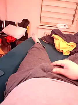 nylonlove1987 online show from March 24, 2026, 8:42 pm