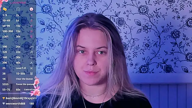 Snapshot of AngelAnty chatting on February 9, 2026, 2:26 pm AngelAnty online show from February 9, 2026, 2:26 pm